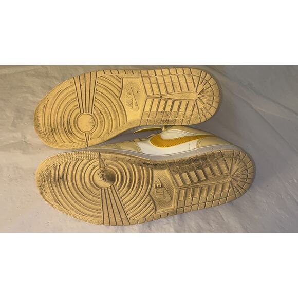 Nike Air Jordan 1 Low Sail Yellow Ochre DC0774-170 Women's 11.5 Men's 10 - Picture 7 of 10